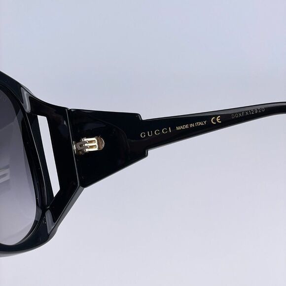 NEW Gucci GG0875S 001 Women Rectangle Oversized Black Grey Gradient Sunglasses